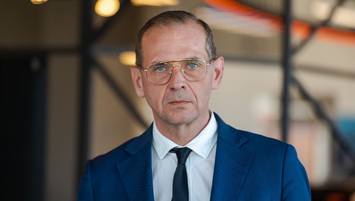 Adam Mizera Kierownik Działu Sprzedaży Samochodów Używanych