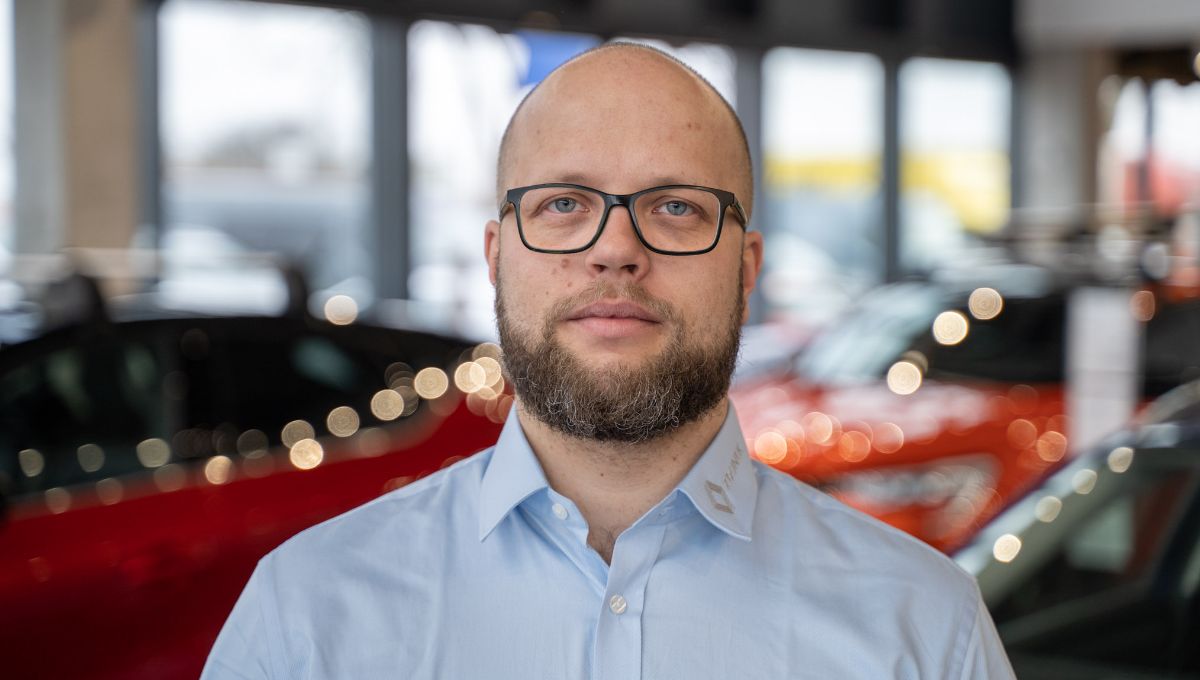 Karol Topolewski Specjalista ds. sprzedaży hurtowej części i akcesoriów